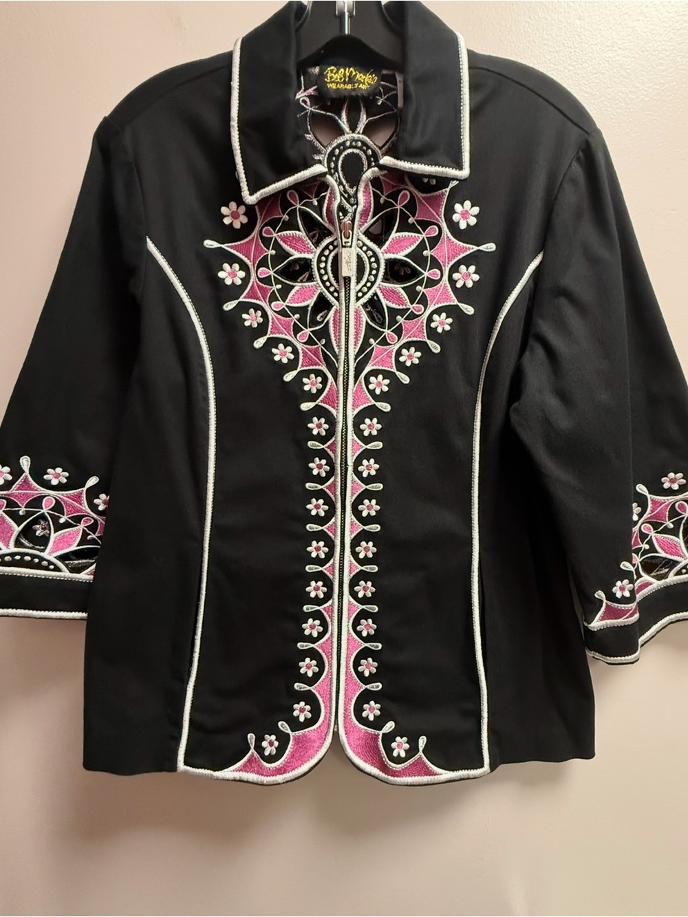 EUC Bob Mackie Wearable Art Black Embroidered Zip-Front Top w/Pink Accents M